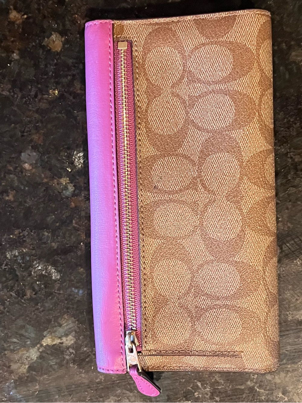 Coach bifold pink Signature Wallet - Picture 2 of 6